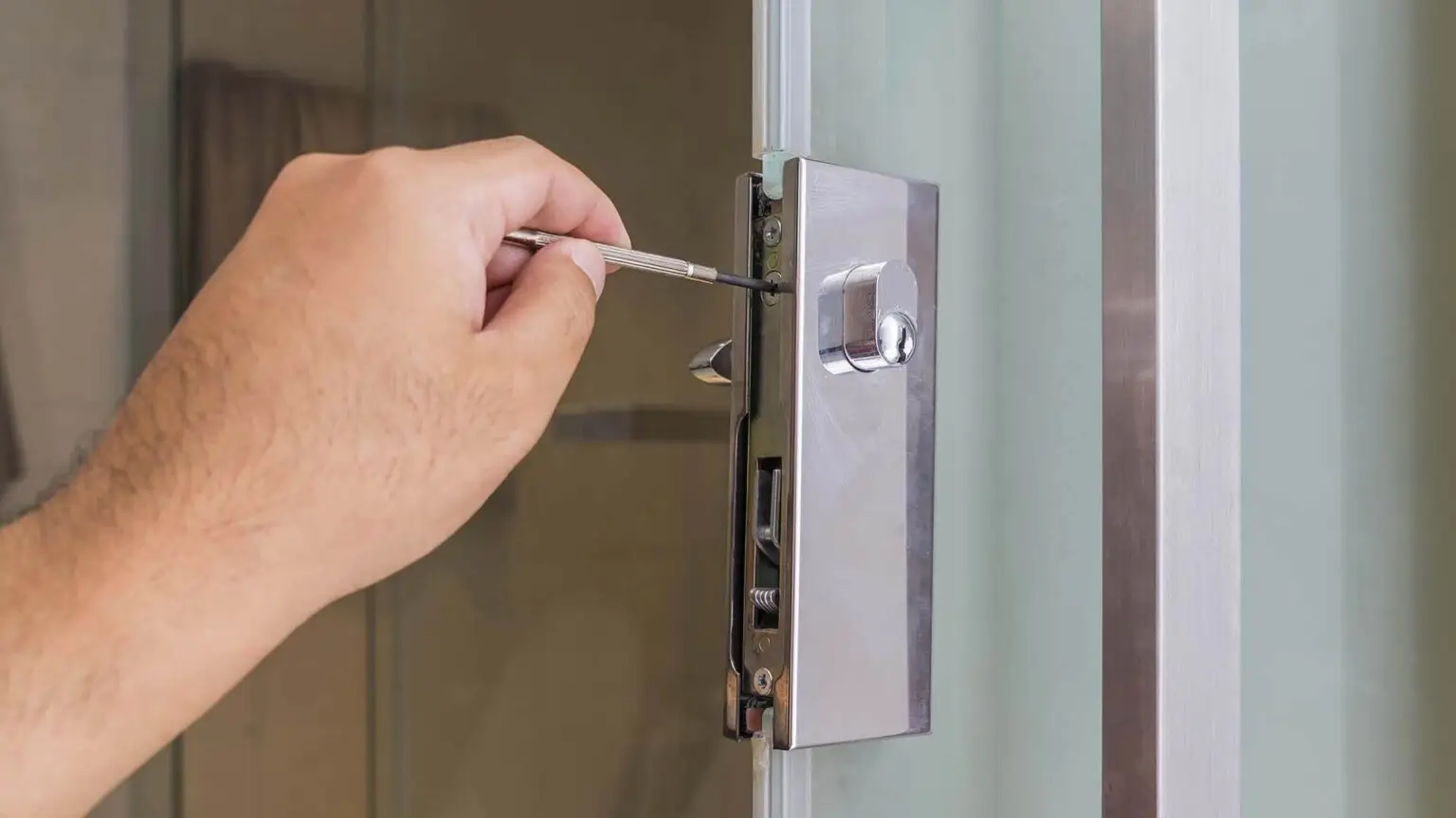 commercial-lock-installation